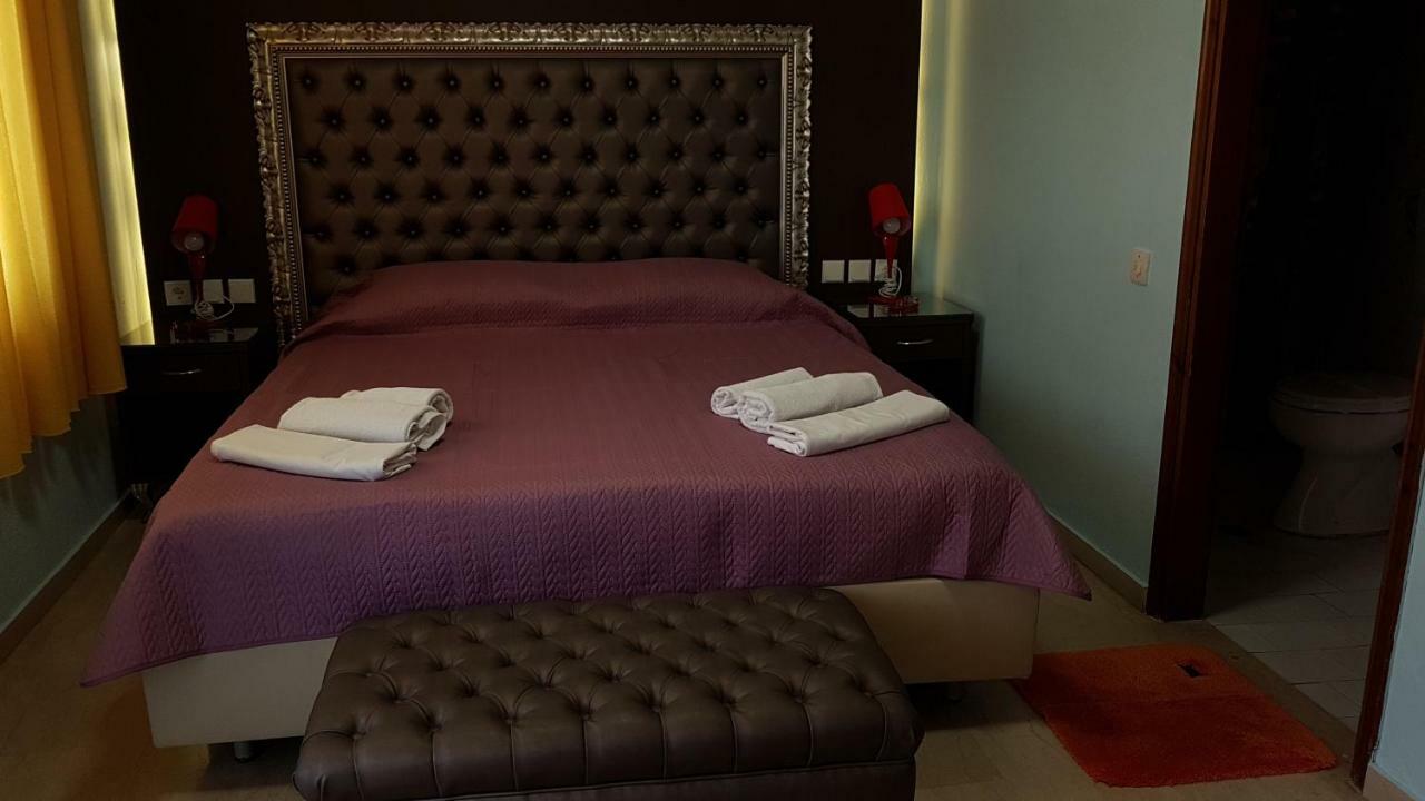 Hotel White Rose Beach Olympiakí Aktí Eksteriør billede